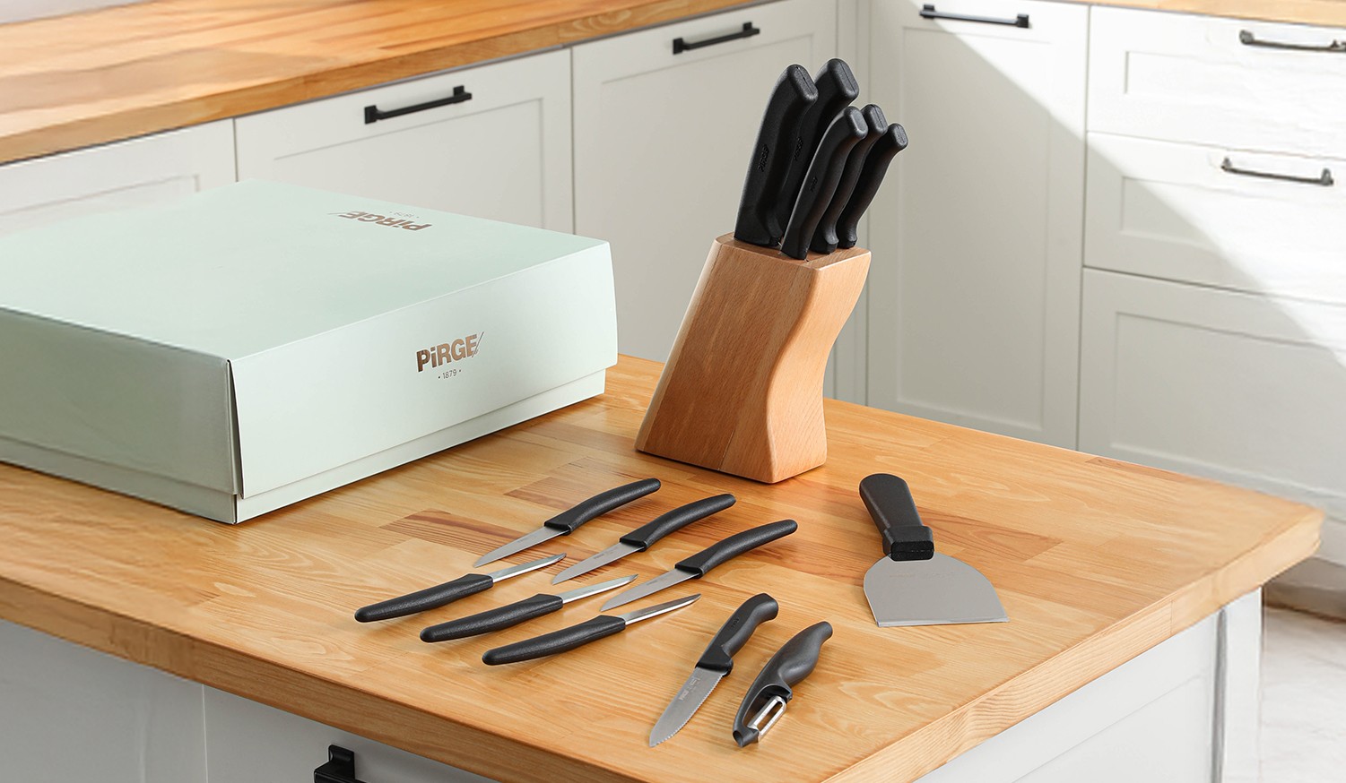 blog_lp_Yeni Başlangıçlara Özel Mutfak Çeyiz Listesi.jpg